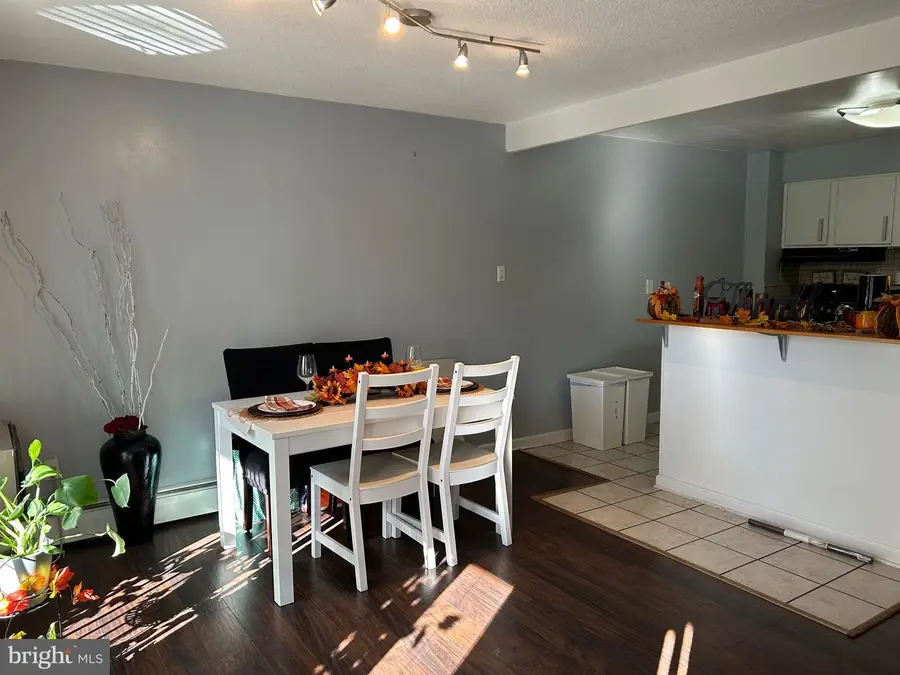 215 Chestnut Pl, Cherry Hill, NJ 08002 - #3