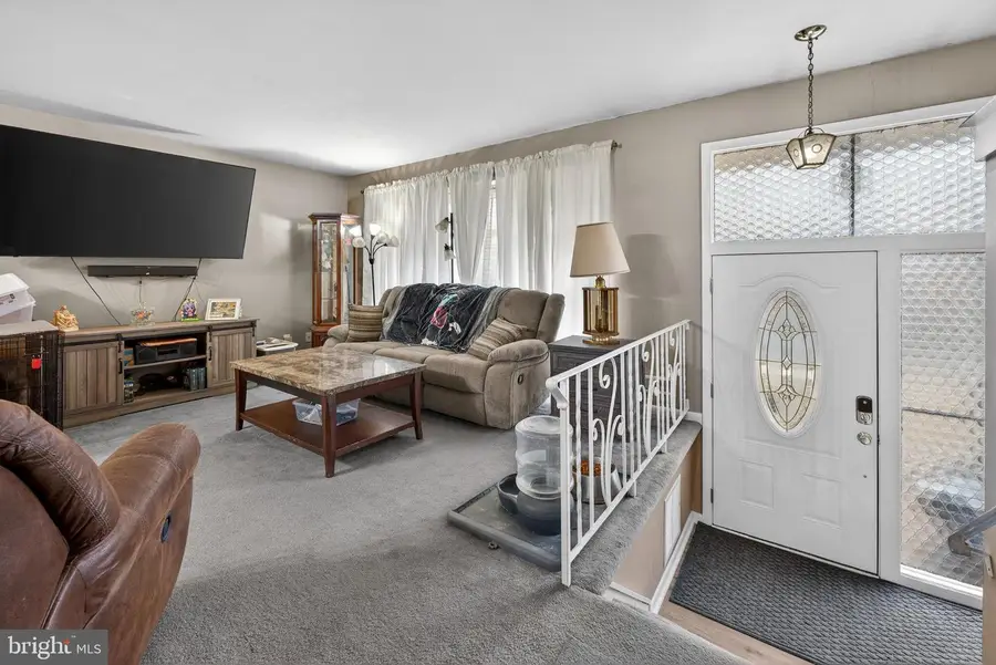 24 State St, Blackwood, NJ 08012 - #2