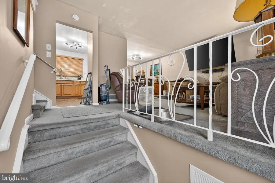 24 State St, Blackwood, NJ 08012 - #3