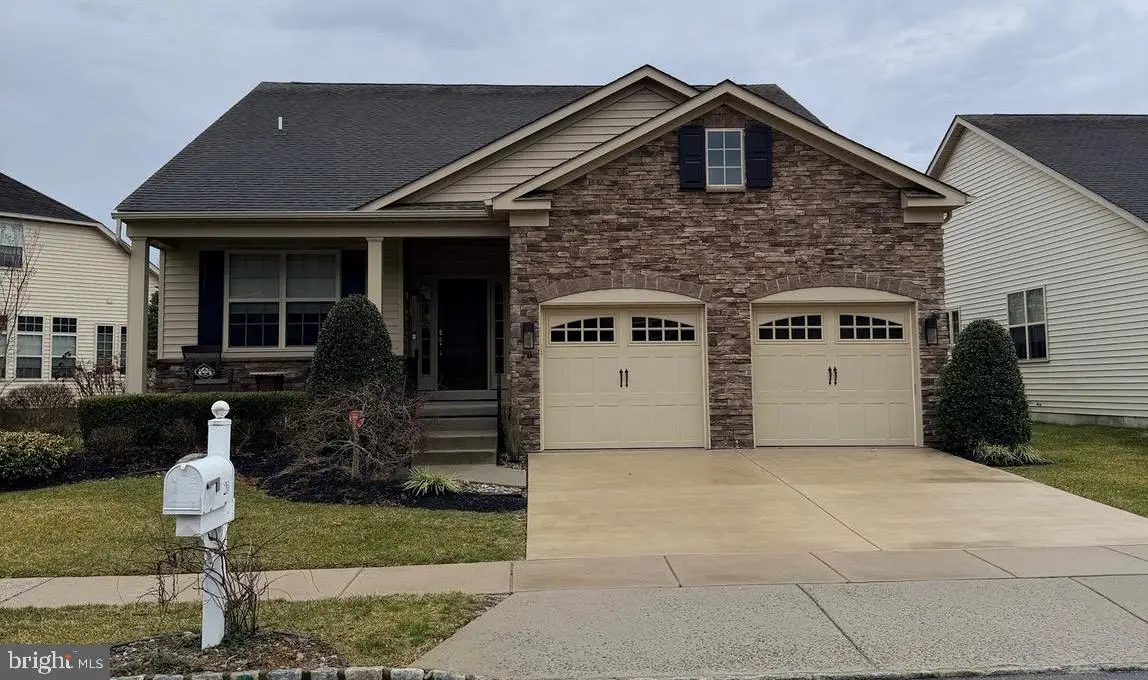 20 Genova Dr, West Berlin, NJ 08091 - #1