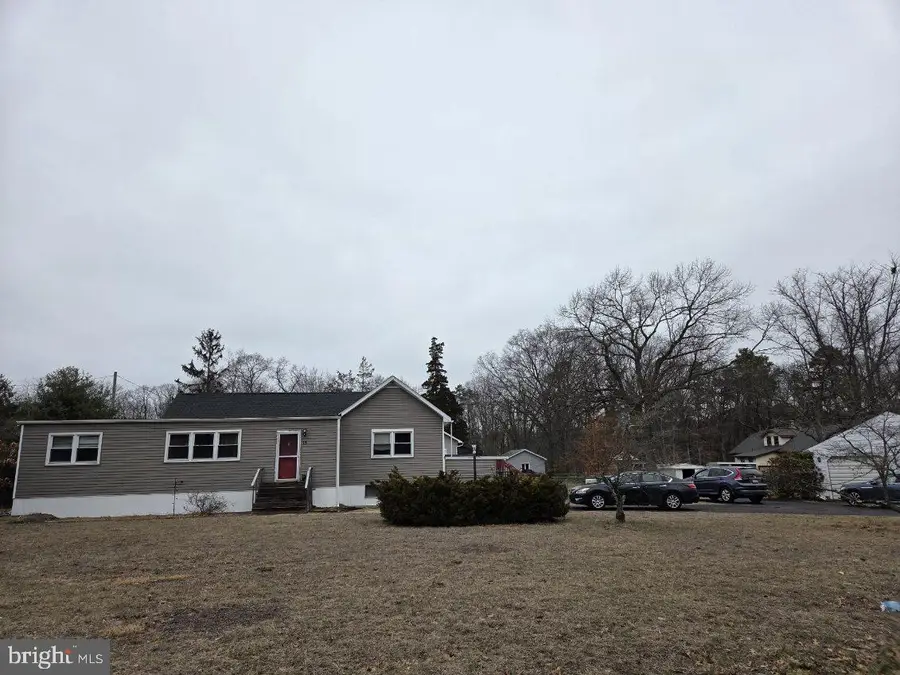 15 Spring St, Pine Hill, NJ 08021 - #3