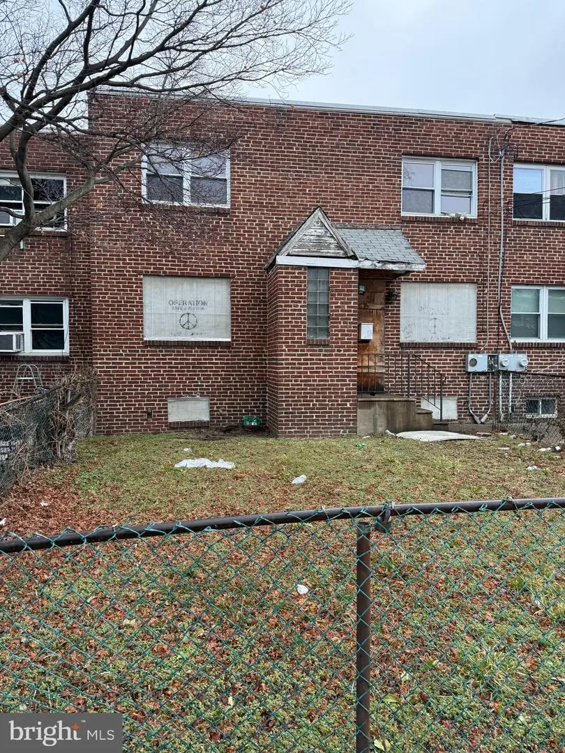 234 Grand Ave, Camden, NJ 08105 - #1