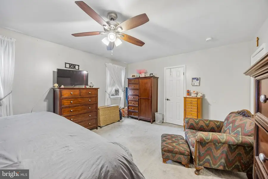 6 Wesley Ave, Cherry Hill, NJ 08002 - #3