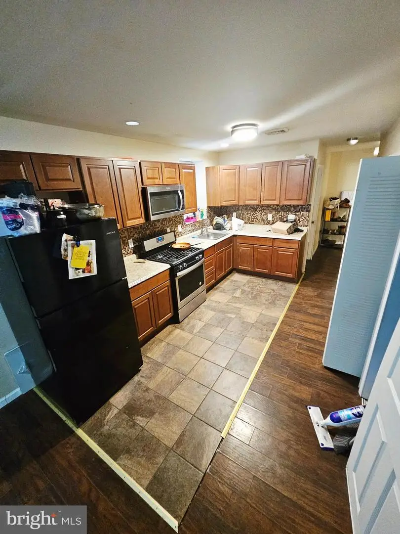 546 Walnut St, Camden, NJ 08103 - #2