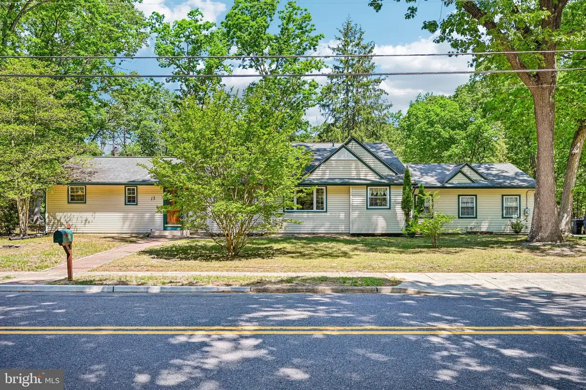 13 Northgate Dr, Voorhees, NJ 08043 - #1