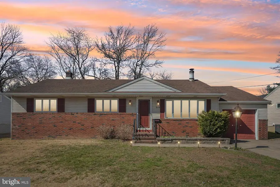 319 5th Ave, Bellmawr, NJ 08031 - #3