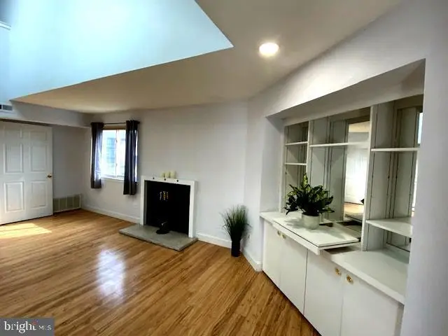 3306 Jennifer Ct, Voorhees, NJ 08043 - #2