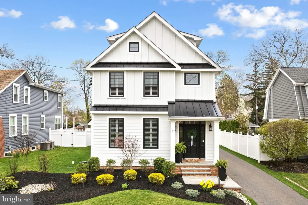 305 Grove St, Haddonfield, NJ 08033 - #1