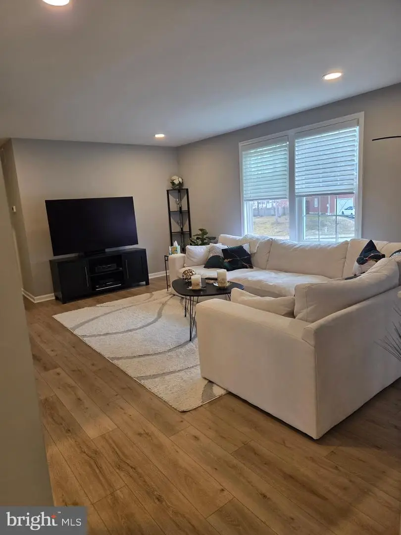 2 Villa Cir, Berlin, NJ 08009 - #3