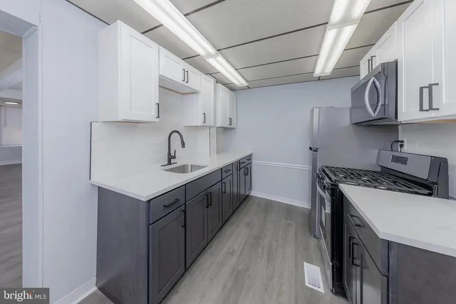 108 S Sussex St, Gloucester City, NJ 08030 - #2