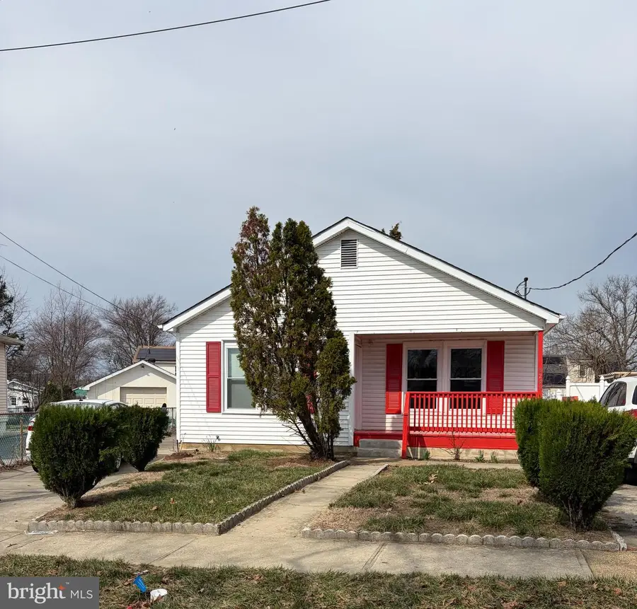 8249 Eden Ln, Pennsauken, NJ 08110 - #2