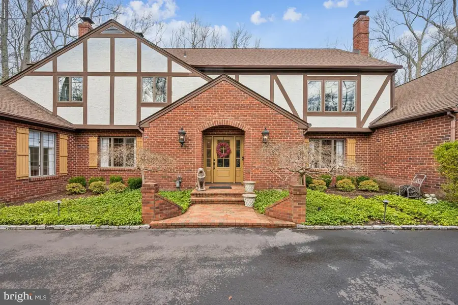 17 Manning Ln, Cherry Hill, NJ 08003 - #2