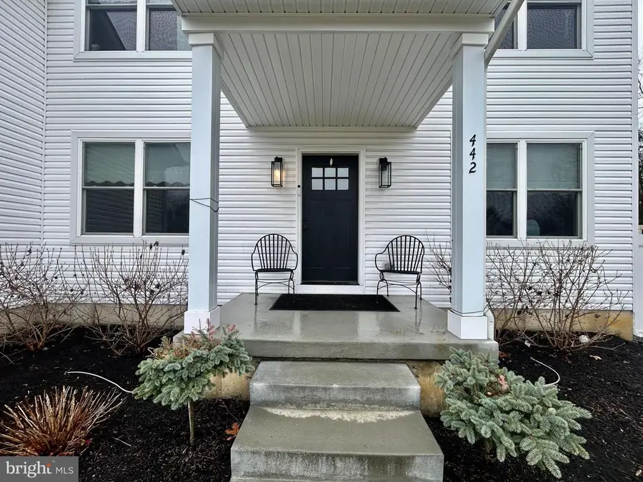 442 Waterfords Edge Ct, Atco, NJ 08004 - #2