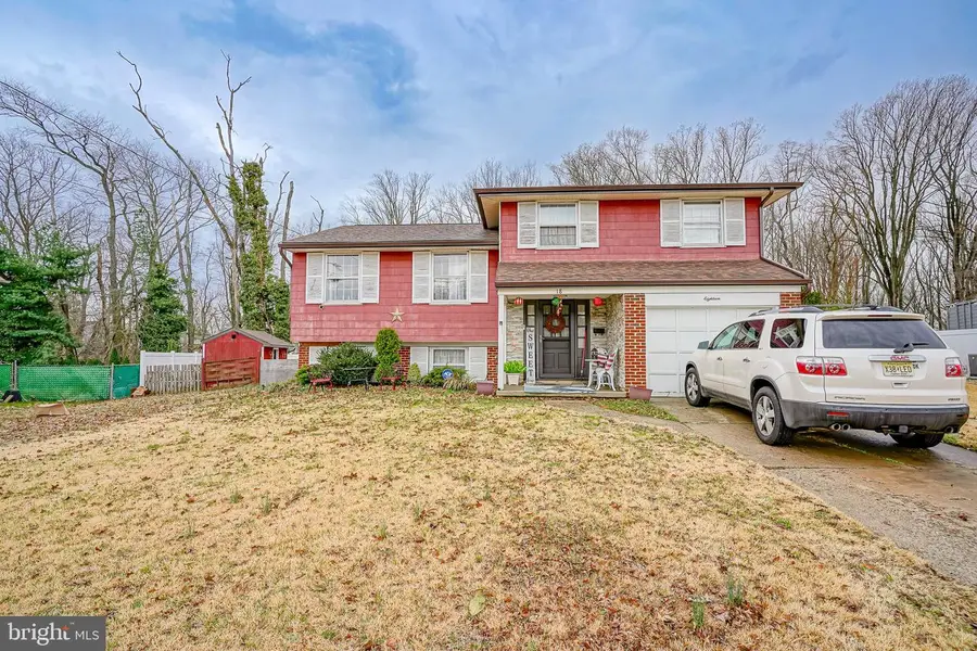 18 Sleepy Hollow Rd, Stratford, NJ 08084 - #2