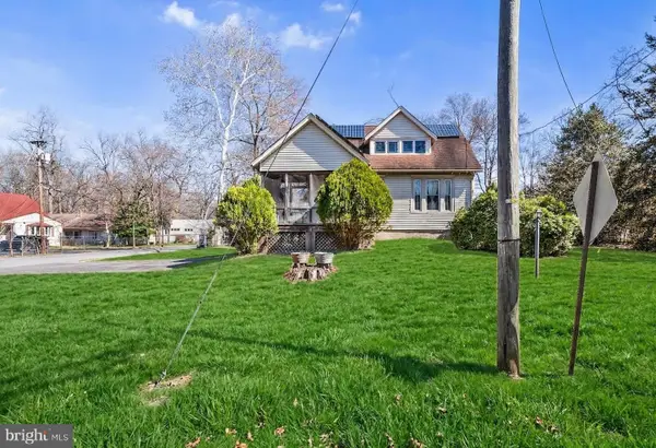 607 Railroad Blvd, CHERRY HILL, NJ 08003