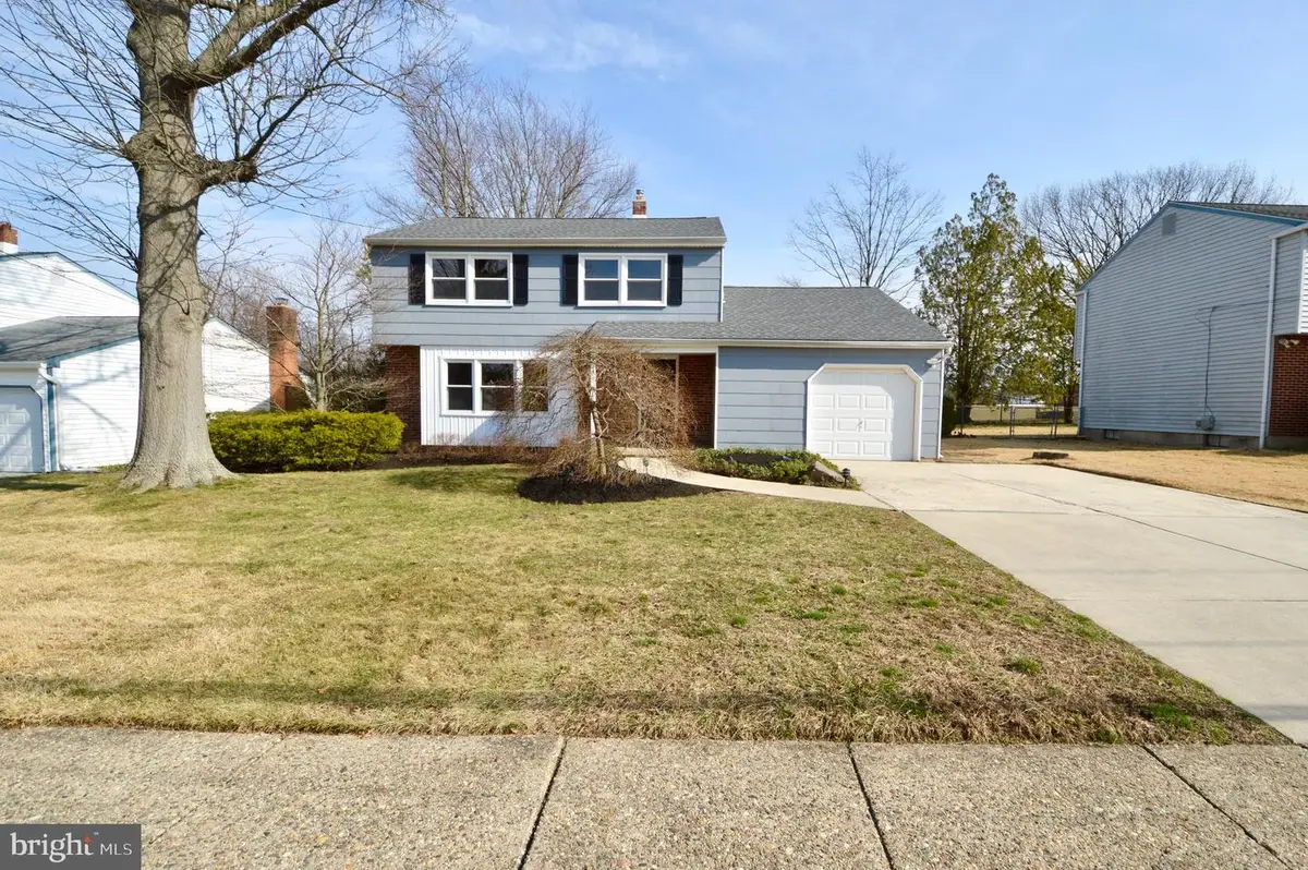 323 Brookline Ave, Cherry Hill, NJ 08002 - #1