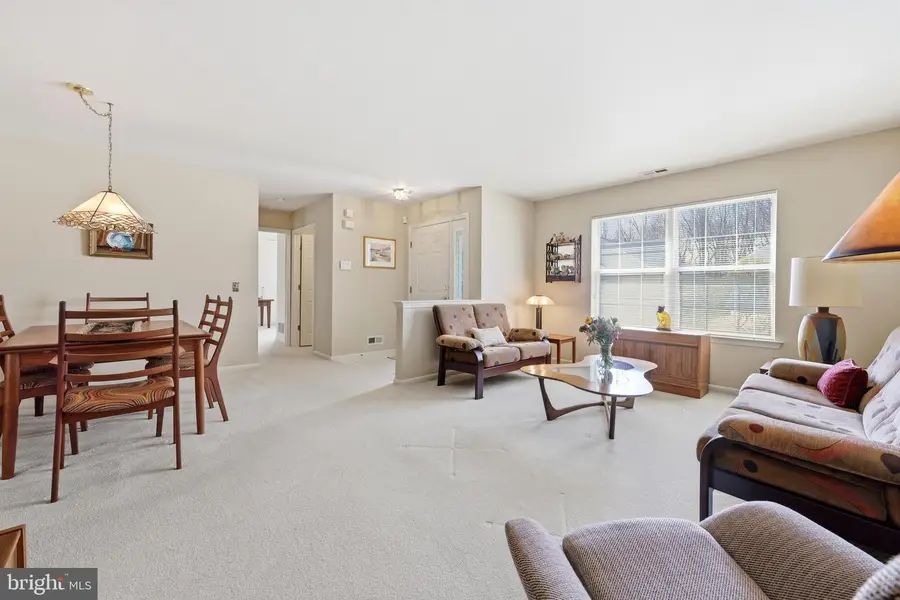 1 Glenview Ct, Gibbsboro, NJ 08026 - #2