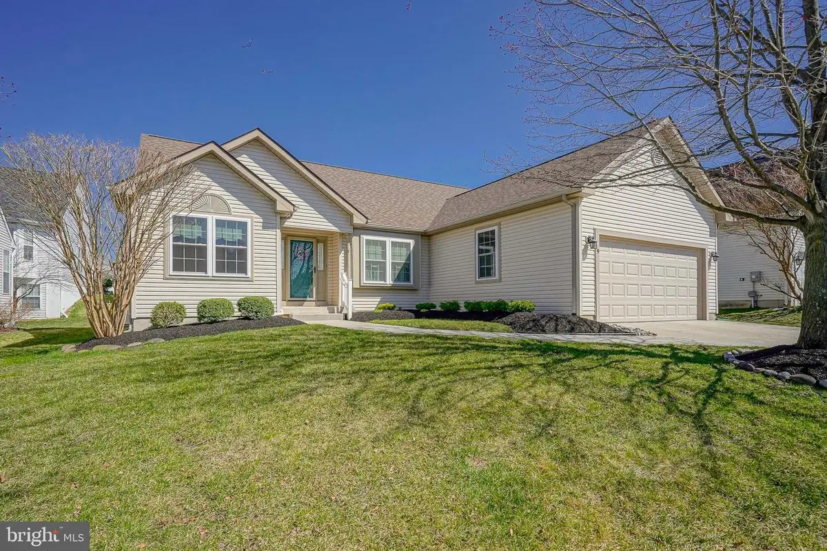 19 Joanne Dr, Sicklerville, NJ 08081 - #1