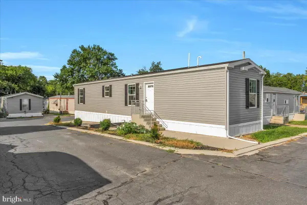 5224 Marlton Park #33, PENNSAUKEN, NJ 08109