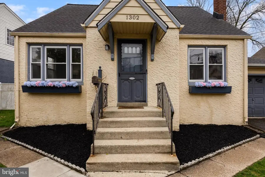 1302 W High St, Haddon Heights, NJ 08035 - #3