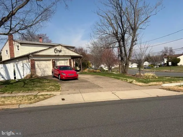 1 Bucknell Dr, Cherry Hill, NJ 08034 - #1