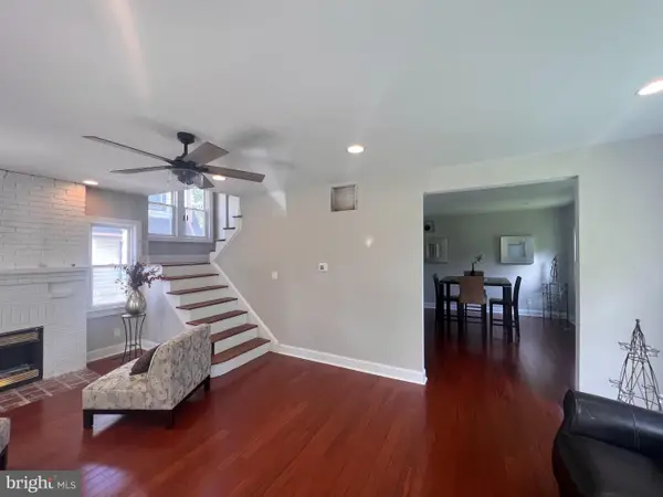 6735 Cedar Ave, PENNSAUKEN, NJ 08109