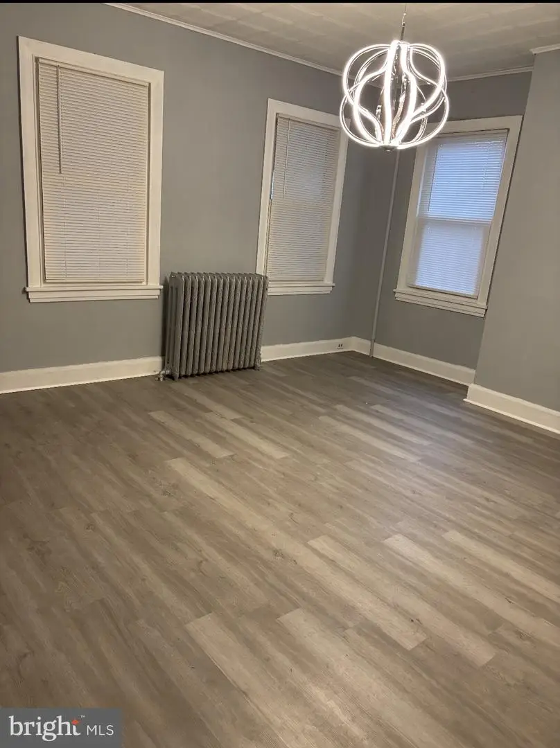 302 Monmouth St, Gloucester City, NJ 08030 - #3