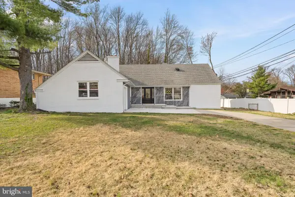 301 Hialeah Dr, CHERRY HILL, NJ 08002