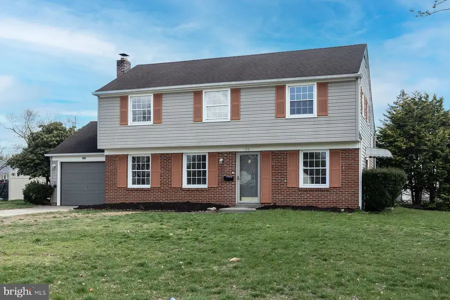 66 Longwood Dr, Stratford, NJ 08084 - #2