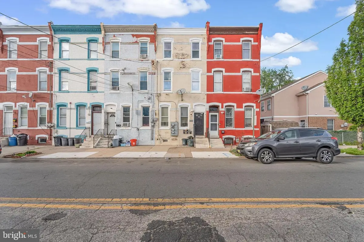 139 State St, Camden, NJ 08102 - #1