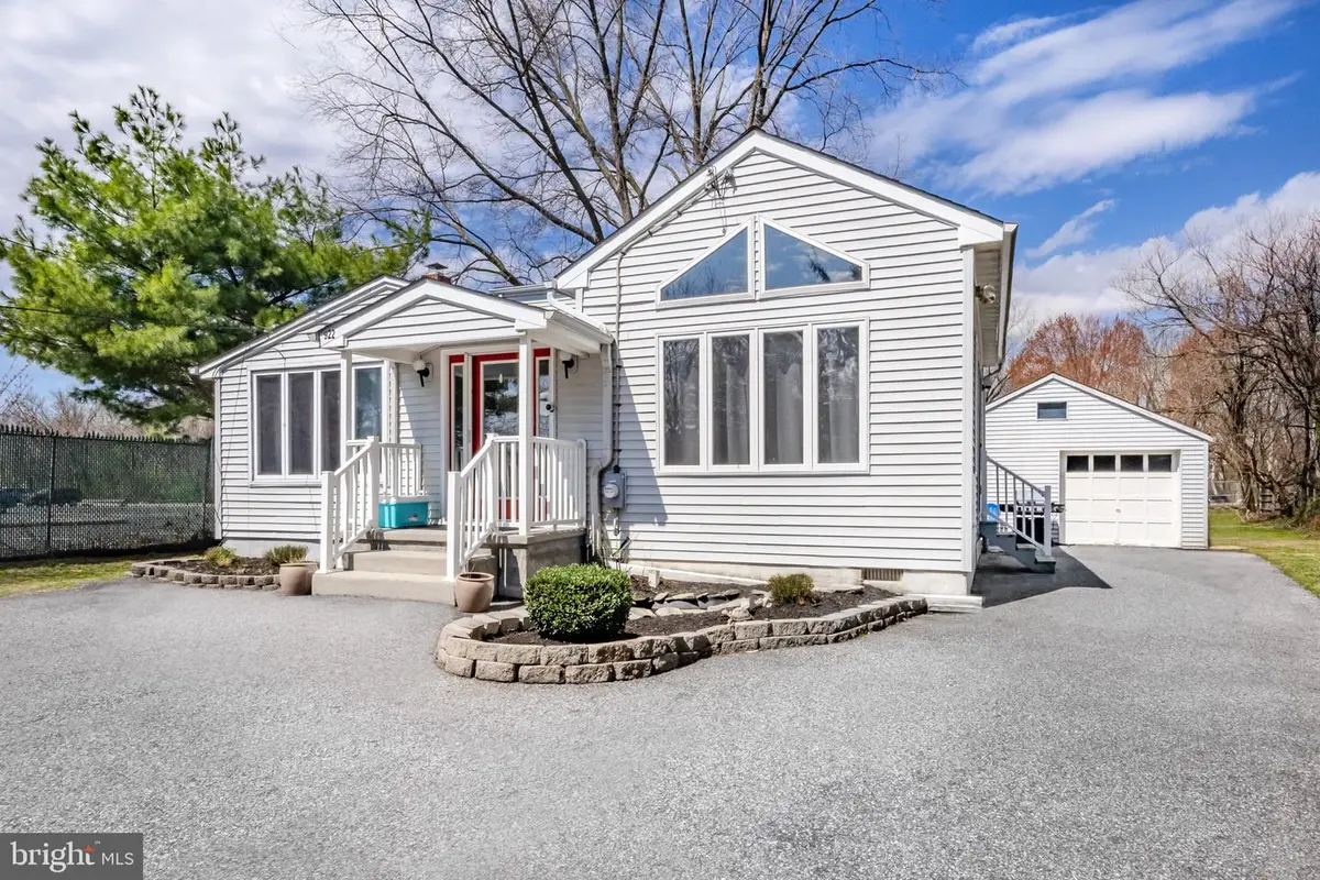 922 Longwood Ave, Cherry Hill, NJ 08002 - #1