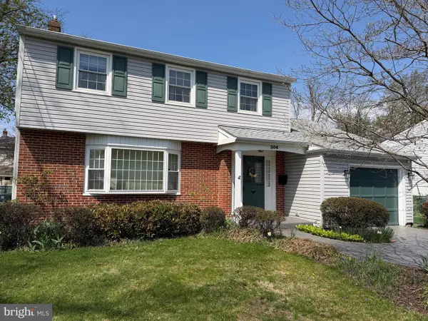 306 Valley Run Dr, CHERRY HILL, NJ 08002