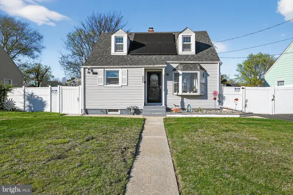 2021 S Brighton Ave, CLEMENTON, NJ 08021