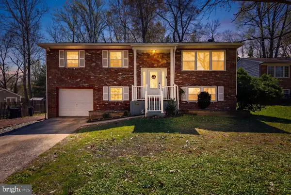 583 Lake Blvd, LINDENWOLD, NJ 08021