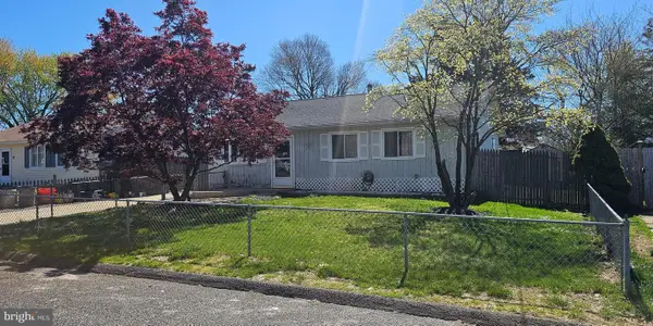 39 Girard Ave, SICKLERVILLE, NJ 08081