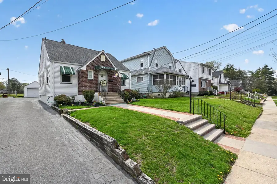 312 Washington Ave, Oaklyn, NJ 08107 - #2