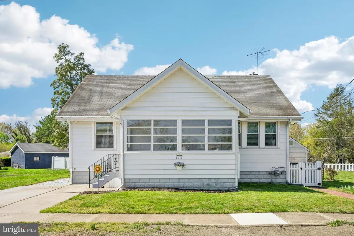 112 W Railroad Ave, Blackwood, NJ 08012 - #1