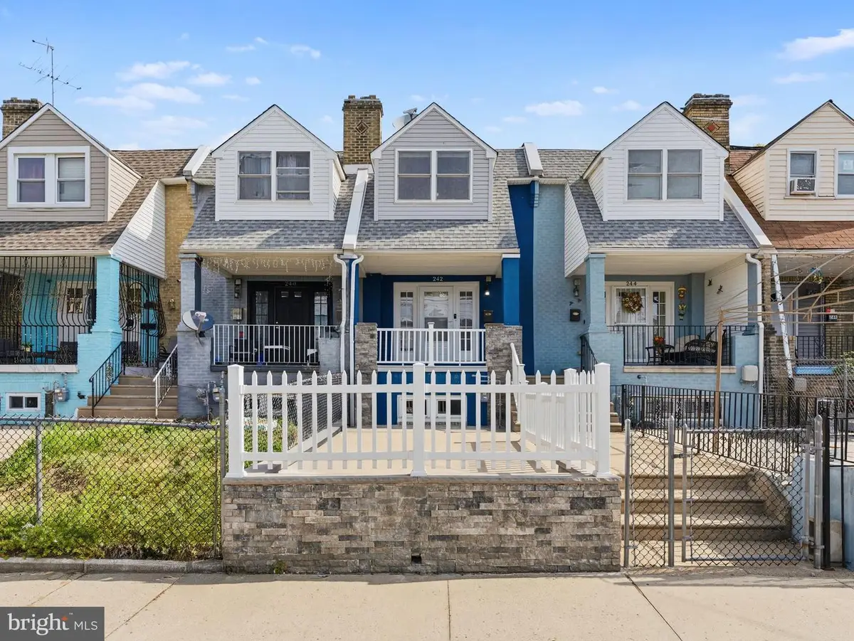 242 Morse St, Camden, NJ 08105 - #1