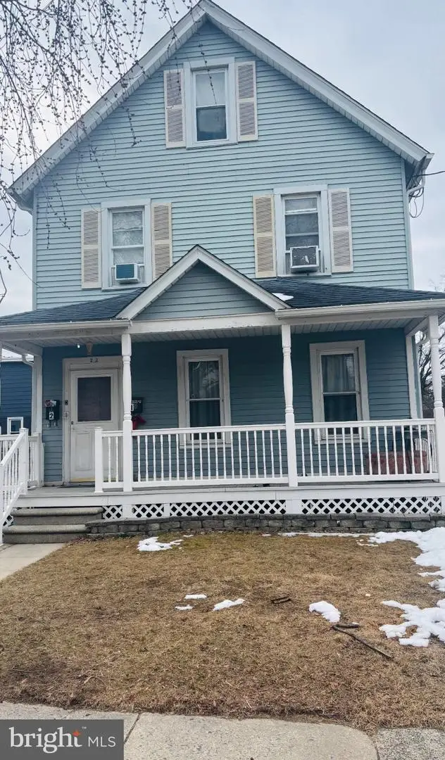 22 E Thompson Ave, Gloucester City, NJ 08030 - #1