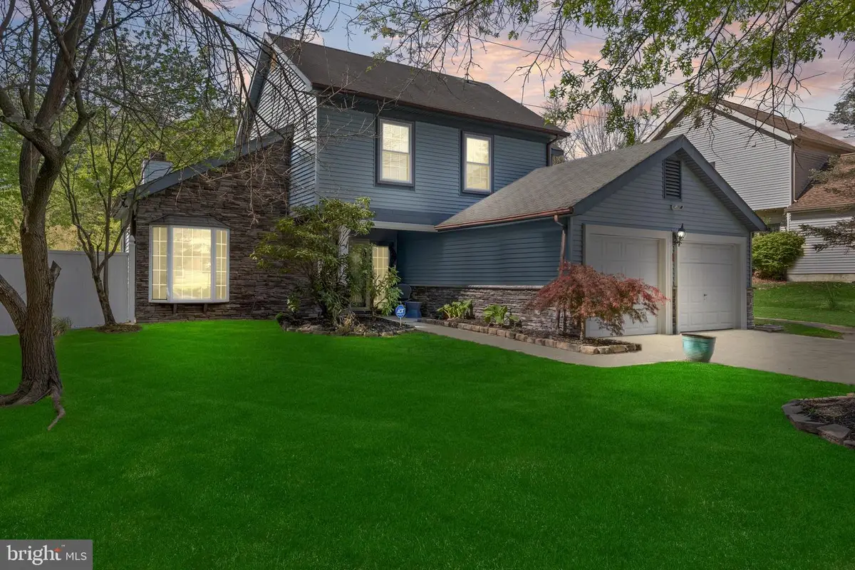 31 Blue Grass Rd, Clementon, NJ 08021 - #1