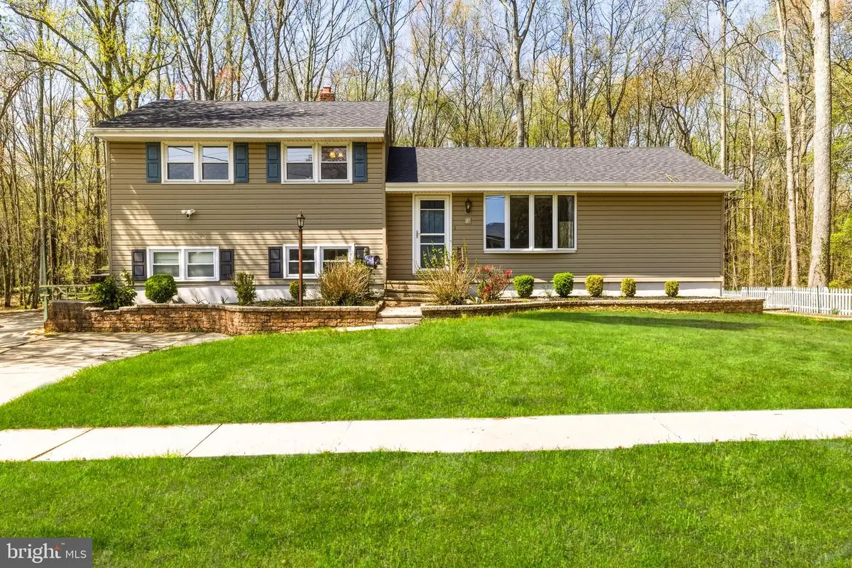 5 Windsor Rd, Gibbsboro, NJ 08026 - #1