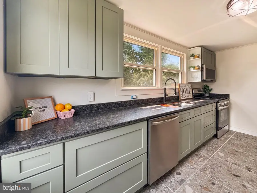 57 Ohio Ave, Blackwood, NJ 08012 - #3