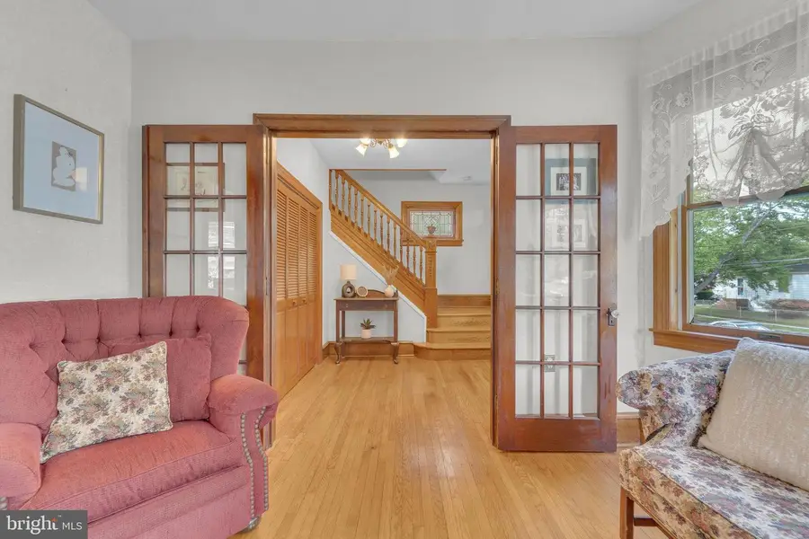 162 Edgewood Ave, Audubon, NJ 08106 - #3