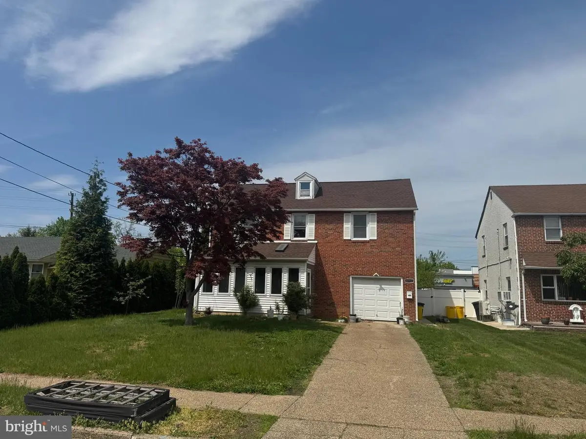 6313 Wyndam Rd, Pennsauken, NJ 08109 - #1