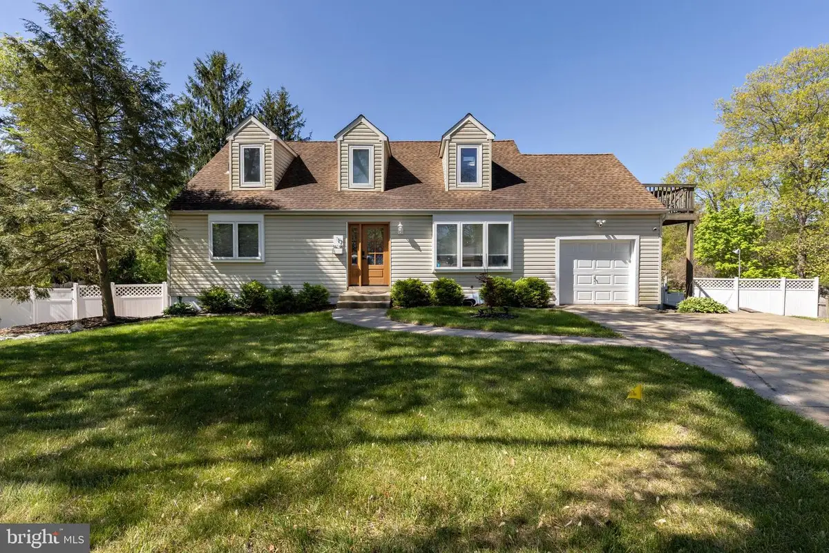 17 Lisa Dr, Blackwood, NJ 08012 - #1