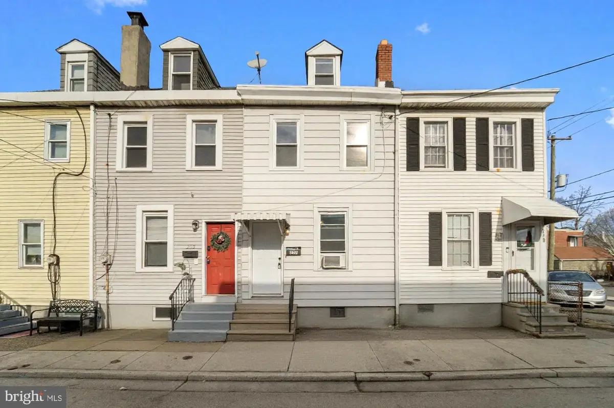 237 Morris St, Gloucester City, NJ 08030 - #1
