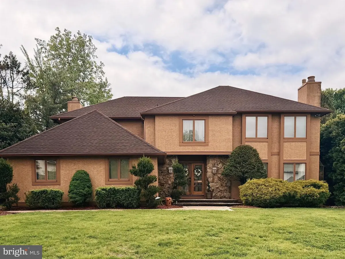 29 Fairhaven Dr, Cherry Hill, NJ 08003 - #1