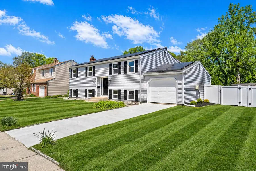 28 Spring Hill Dr, Clementon, NJ 08021 - #3