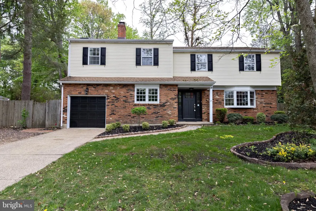 17 Blatherwick Dr, Berlin, NJ 08009 - #1