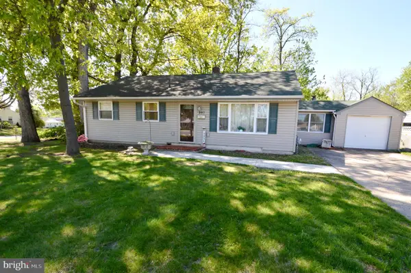 207 Phillips Ave, MAGNOLIA, NJ 08049